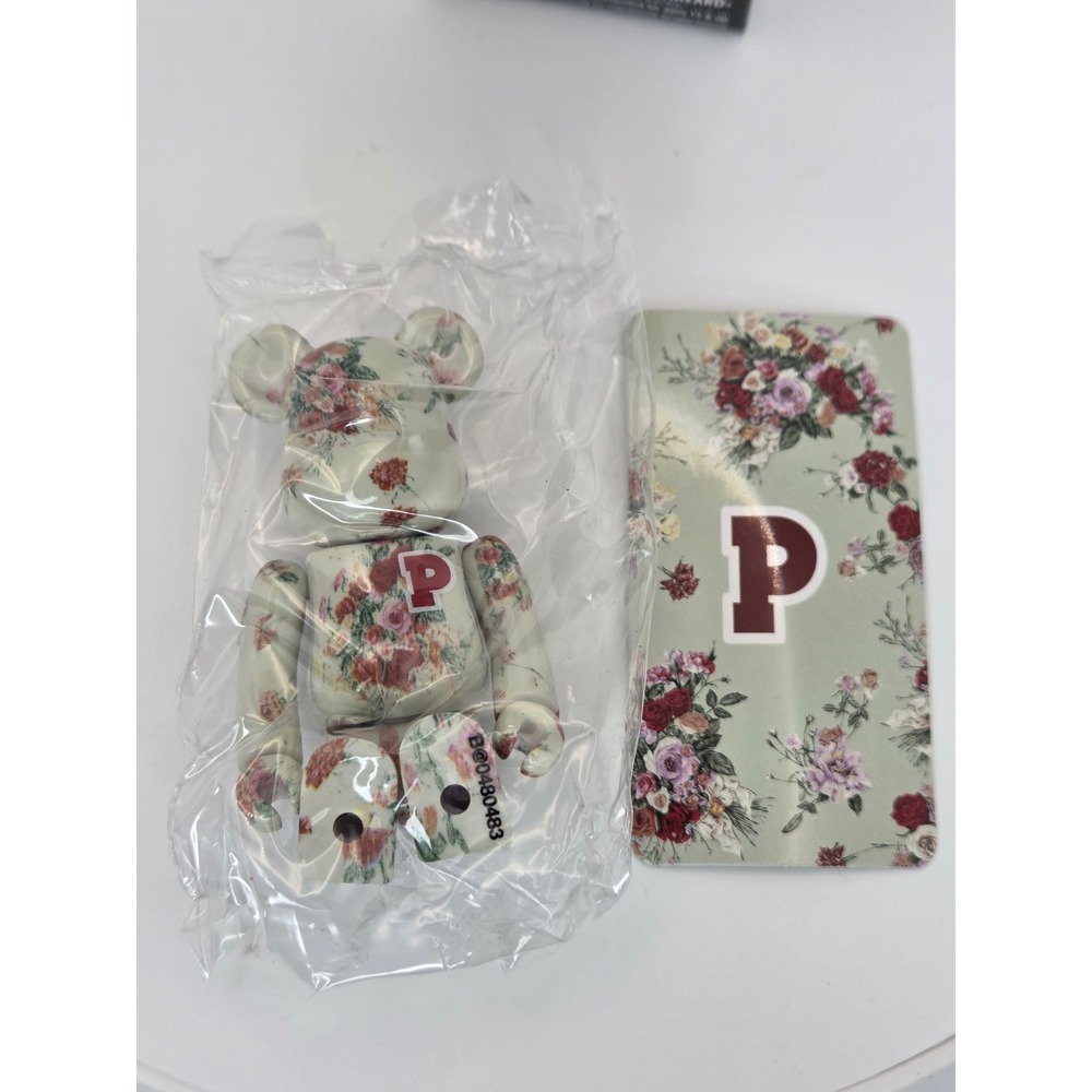Medicom Toy Be@rbrick Series 48 Pink House Floral 100% Figure with Card & Box